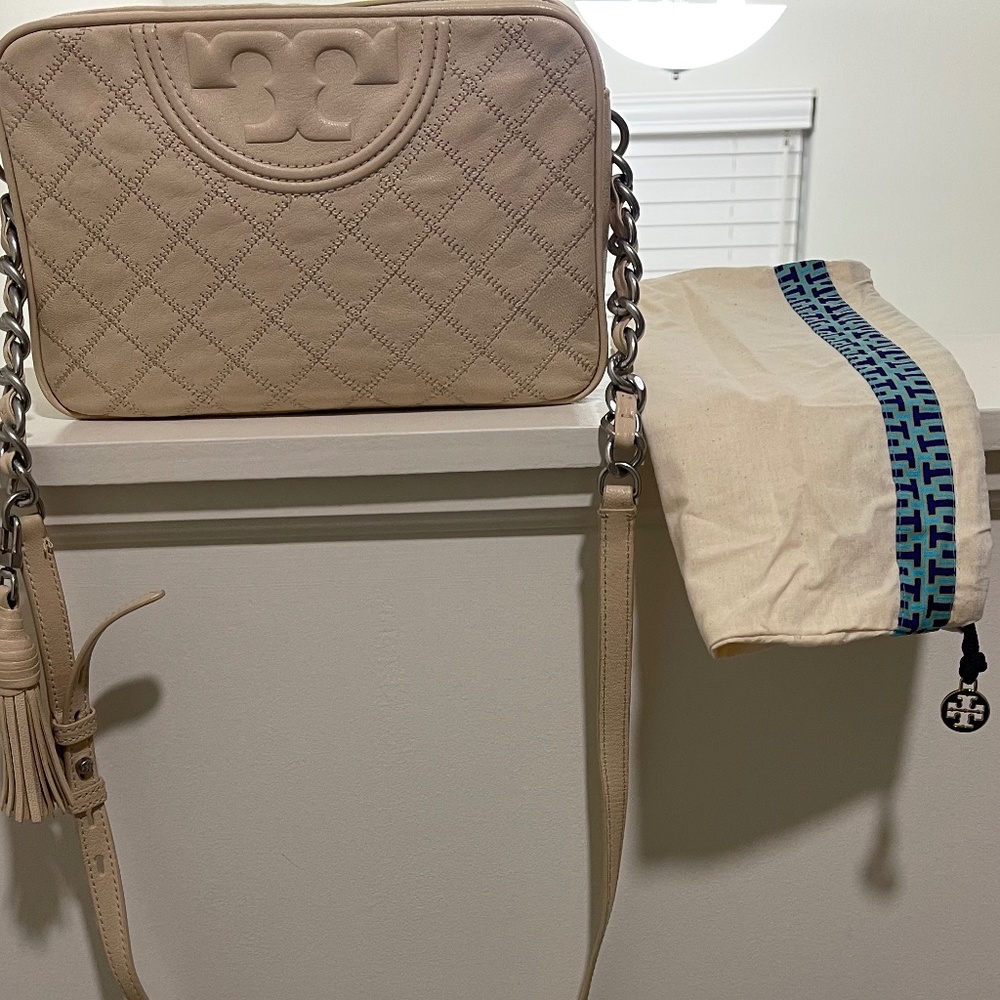 Tory Burch Fleming Camera Bag